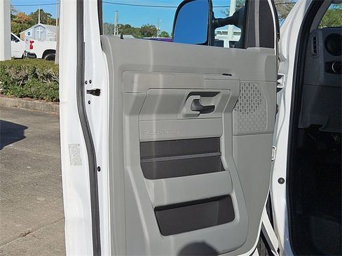 Used 2023 Ford E-350 and Econoline 350 Super Duty w/ Driver's Safety Package image 9