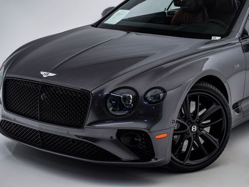 Used 2024 Bentley Continental GT AWD/4WD image 4