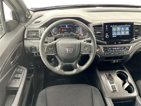 Used 2021 Honda Passport Sport image 10