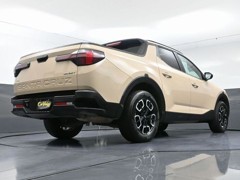 Used 2022 Hyundai Santa Cruz SEL Premium image 56