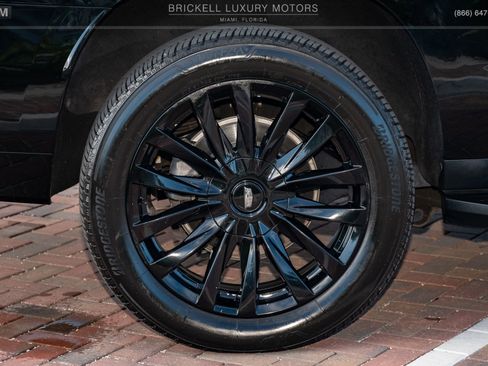 Used 2023 Cadillac Escalade ESV Luxury image 36