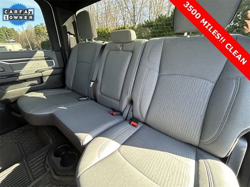 Used 2023 RAM 2500 Big Horn w/ Level 1 Equipment Group image 18