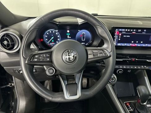 Used 2024 Alfa Romeo Tonale Ti w/ Active Assist Package AWD/4WD image 14
