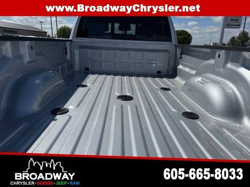 New 2026 RAM 3500 Laramie AWD/4WD image 9