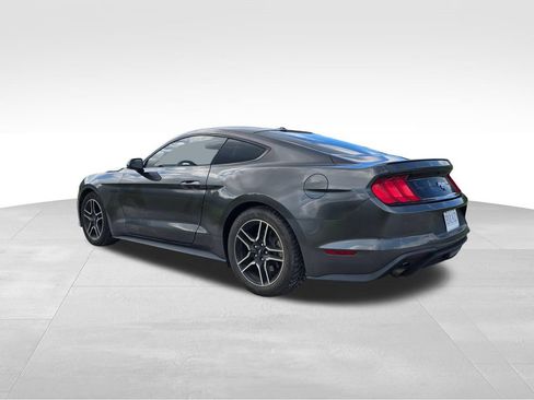 Used 2019 Ford Mustang Coupe w/ Equipment Group 101A RWD image 16