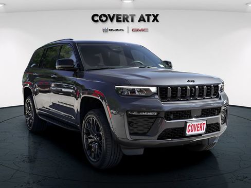 Used 2026 Jeep Grand Cherokee L Summit w/ Obsidian Package AWD/4WD image 9