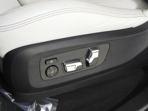 Used 2024 BMW X5 M Competition w/ Executive Package image 24