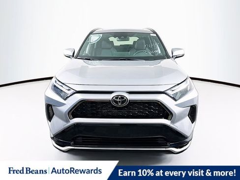 New 2025 Toyota RAV4 SE image 3