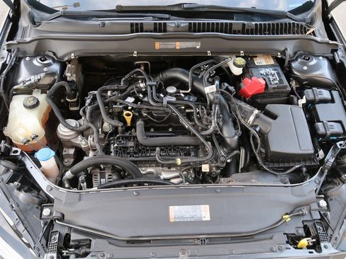 Used 2020 Ford Fusion SE image 43