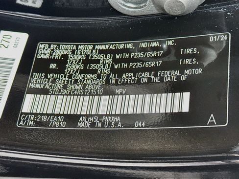 Certified 2024 Toyota Sienna XLE w/ XLE Plus Package AWD/4WD image 36
