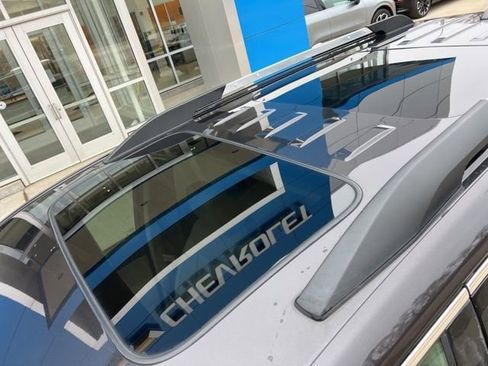 Used 2018 GMC Acadia Denali w/ Technology Package image 11