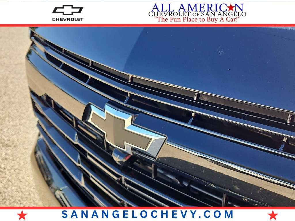 Used 2025 Chevrolet Tahoe RST AWD/4WD image 1