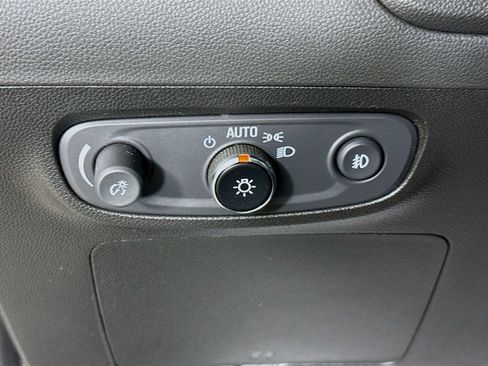 Used 2023 Buick Encore GX Select FWD image 10