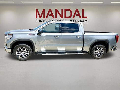 Used 2026 GMC Sierra 1500 SLT w/ SLT Premium Plus Package AWD/4WD image 9