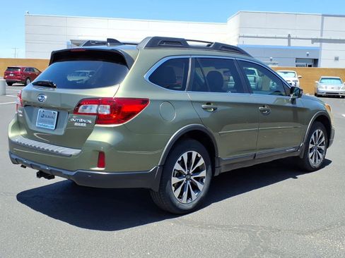 Used 2017 Subaru Outback 2.5i Limited AWD/4WD image 7