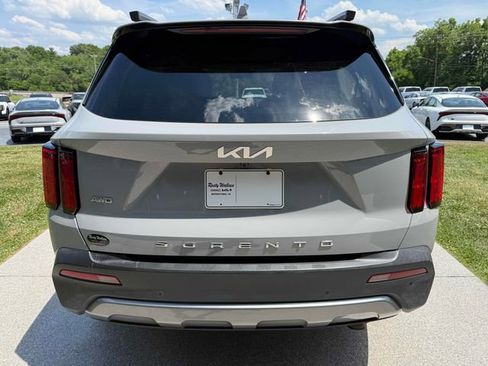 Used 2022 Kia Sorento SX Prestige AWD/4WD image 24