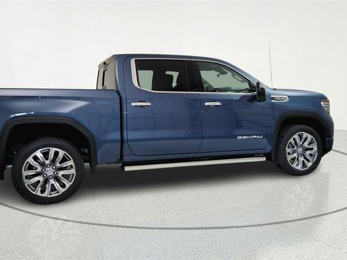 New 2026 GMC Sierra 1500 Denali w/ Denali Reserve Package AWD/4WD image 4