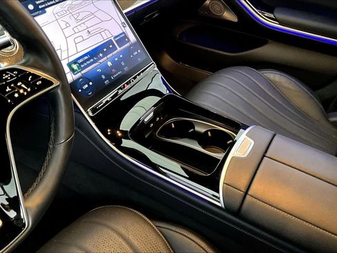 Certified 2022 Mercedes-Benz S 500 4MATIC image 17