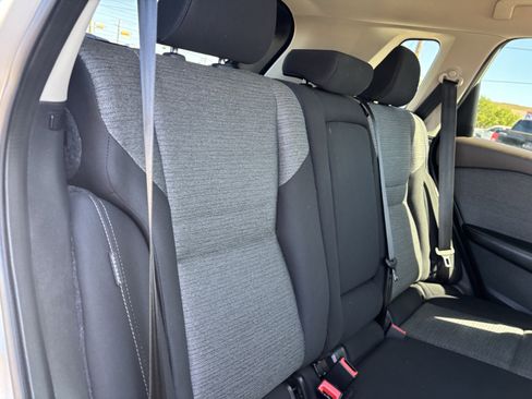 Used 2023 Nissan Rogue SV image 20