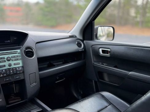 Used 2010 Honda Pilot EX-L image 18