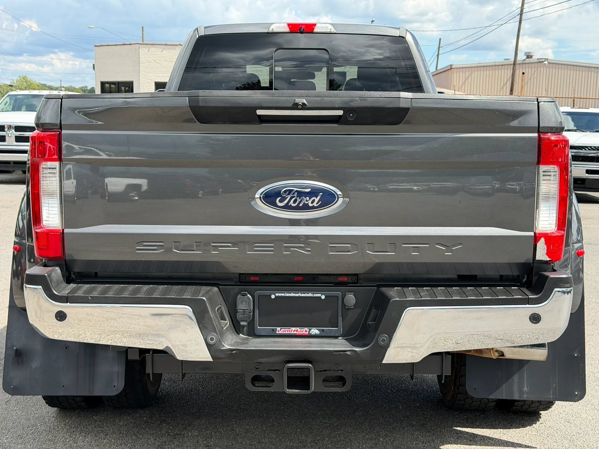 Used 2017 Ford F450 Lariat w/ Lariat Ultimate Package AWD/4WD image 6