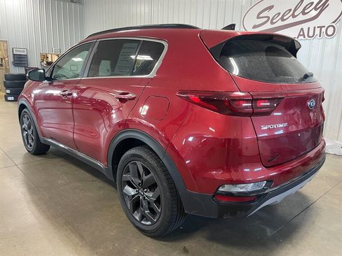 Used 2020 Kia Sportage S w/ S Sunroof Package AWD/4WD image 3