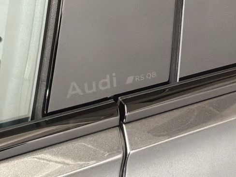 New 2026 Audi RS Q8 performance image 26