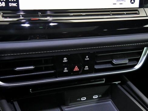 New 2026 Volkswagen Atlas Cross Sport SEL Premium R-Line AWD/4WD image 17