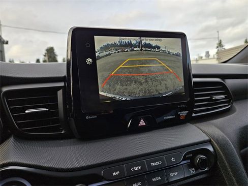 Used 2022 Hyundai Veloster N image 26