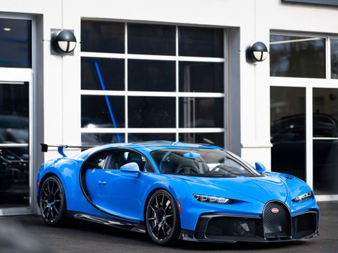 Used 2021 Bugatti Chiron Pur Sport image 58
