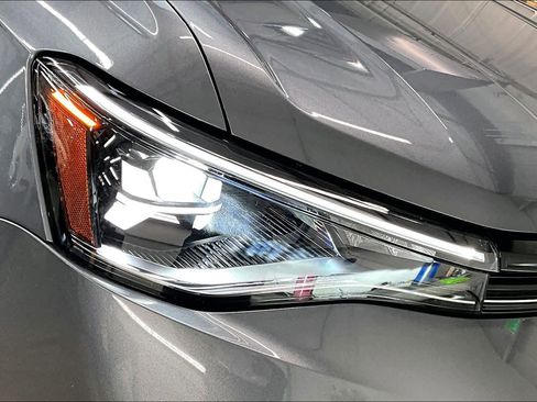 New 2026 Volkswagen Taos S image 29