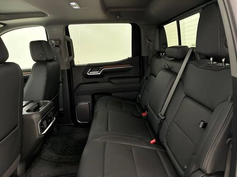 Used 2025 GMC Sierra 1500 Denali AWD/4WD image 18