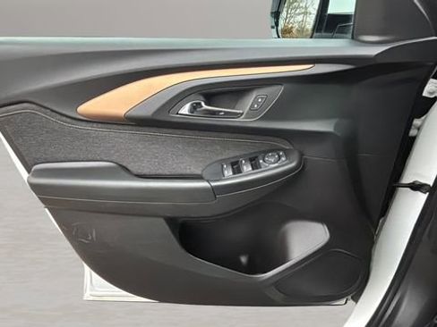 Used 2023 Chevrolet TrailBlazer ACTIV w/ Convenience Package image 17