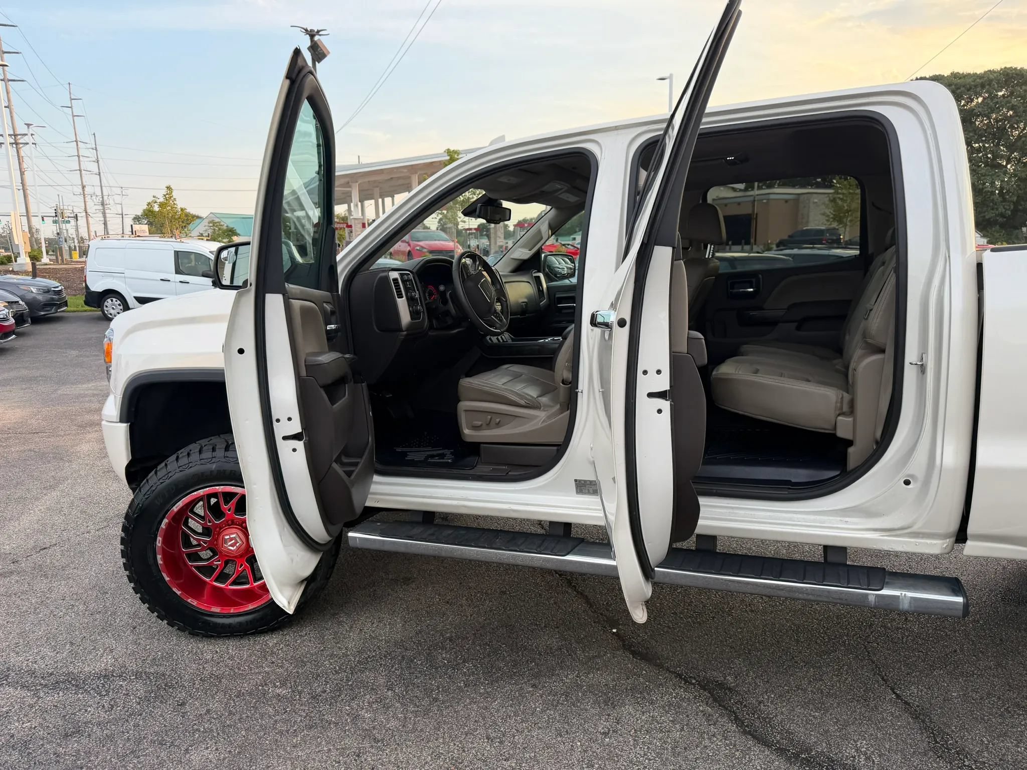 Used 2015 GMC Sierra 1500 Denali AWD/4WD image 11