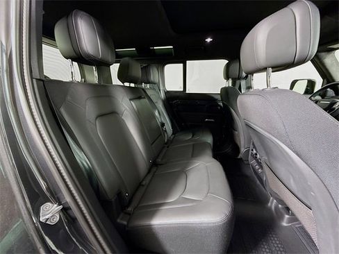 Certified 2025 Land Rover Defender 110 V8 image 29