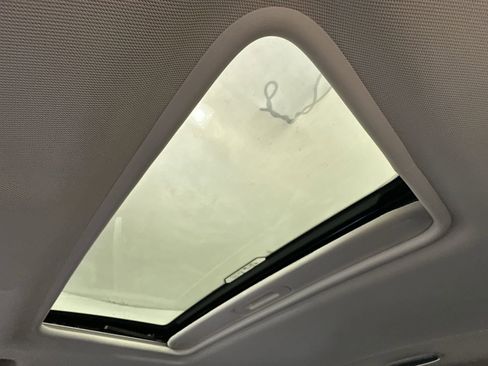 Used 2018 Ford EcoSport SE w/ SE Convenience Package image 22