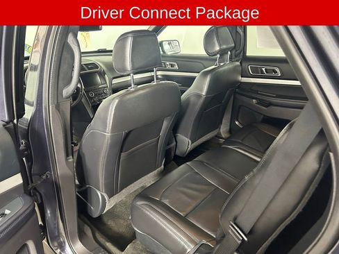 Used 2017 Ford Explorer XLT w/ Equipment Group 202A image 15