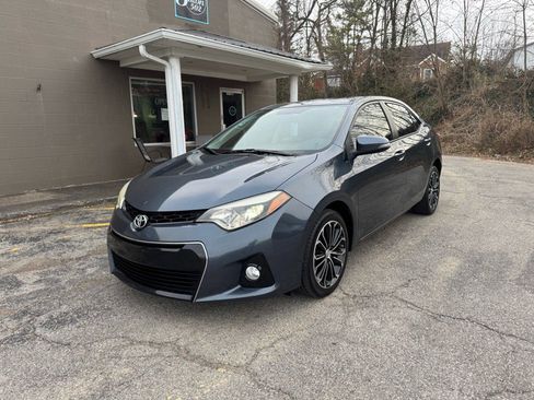 Used 2016 Toyota Corolla S Premium image 1