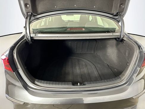 Used 2019 Kia Forte Sedan FWD image 28
