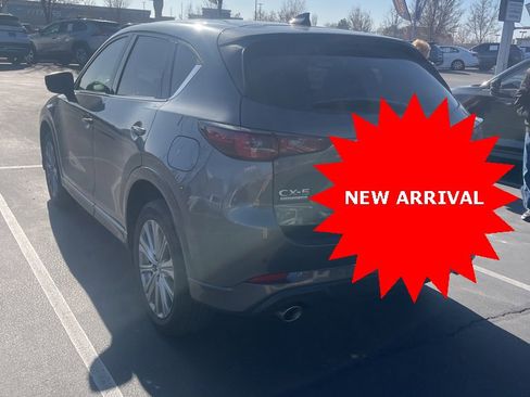 Used 2023 MAZDA CX-5 Signature image 5