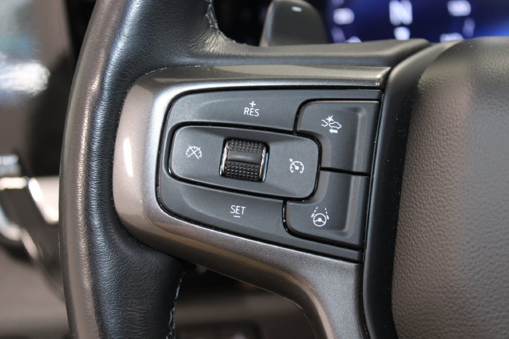 Used 2024 Chevrolet Silverado 1500 High Country AWD/4WD image 28