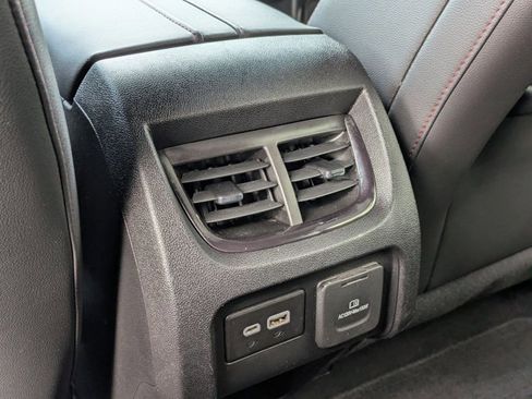 Used 2020 Chevrolet Blazer RS FWD image 16
