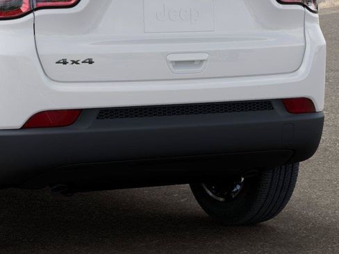 New 2026 Jeep Compass Latitude AWD/4WD image 13