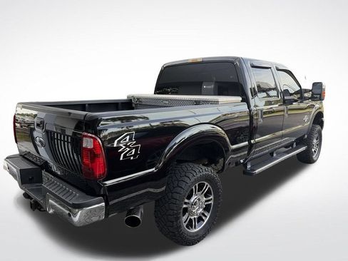 Used 2016 Ford F250 XLT w/ XLT Value Package AWD/4WD image 4