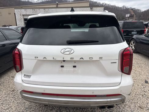 Used 2024 Hyundai Palisade Calligraphy image 5