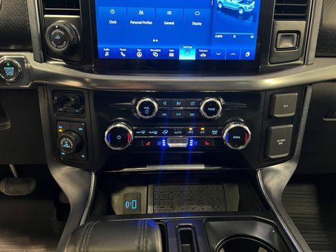 Used 2023 Ford F150 Raptor w/ Raptor 37 Performance Package AWD/4WD image 19