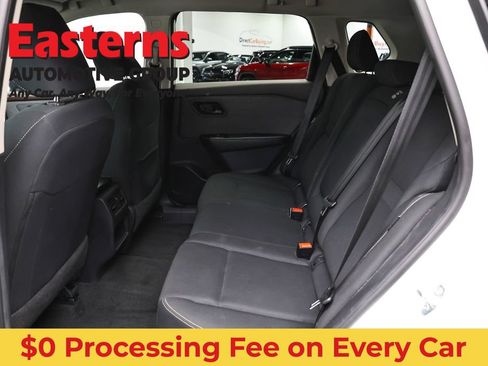 Used 2023 Nissan Rogue S AWD/4WD image 22