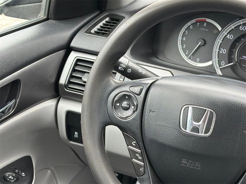 Used 2015 Honda Accord LX image 18