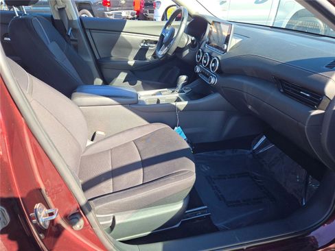 Used 2023 Nissan Sentra SV image 7