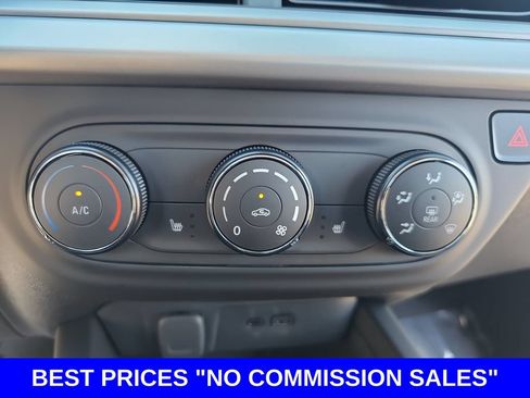 New 2026 Chevrolet Trax LS w/ LS Convenience Package FWD image 20